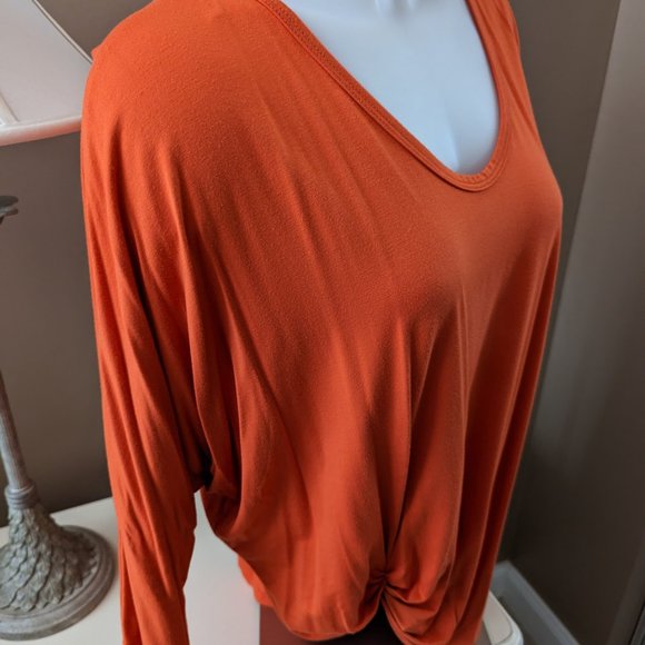 KAREN KANE CORAL SCOOP NECK SIDE CINCH TOP SIZE XL - Picture 3 of 3